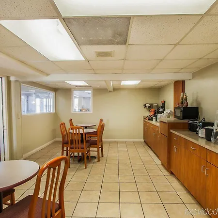 Rodeway Inn Effingham