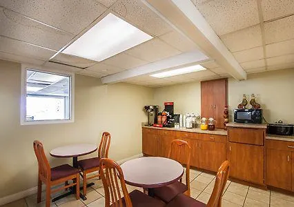 Hotel Rodeway Effingham