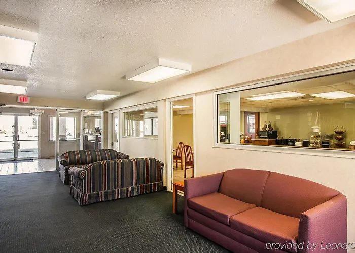Hotel Rodeway Effingham