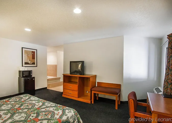 Hotel Rodeway 2*