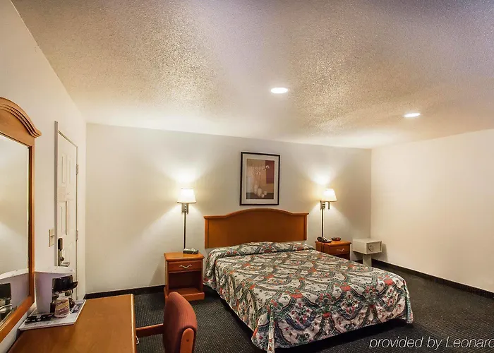 Rodeway Hotel